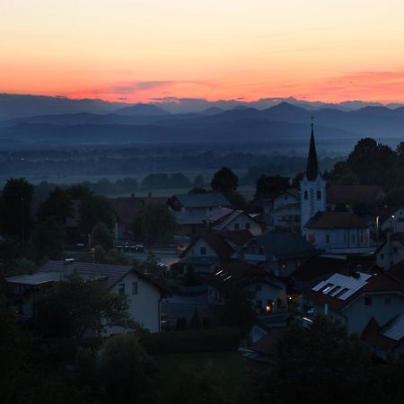 Apartmaji Lejardin Škofljica Esterno foto