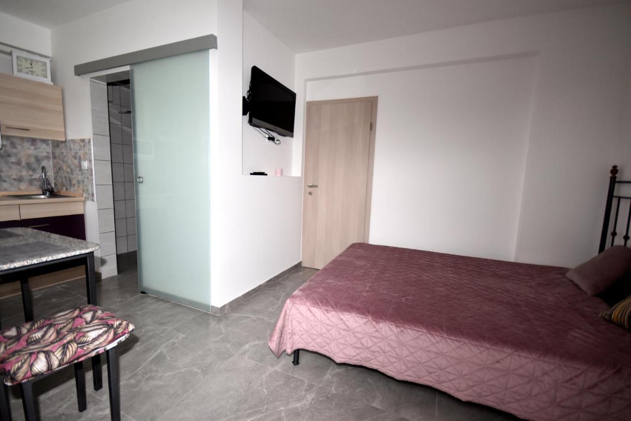Apartmaji Lejardin Škofljica Esterno foto