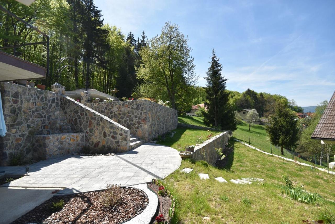 Apartmaji Lejardin Škofljica Esterno foto